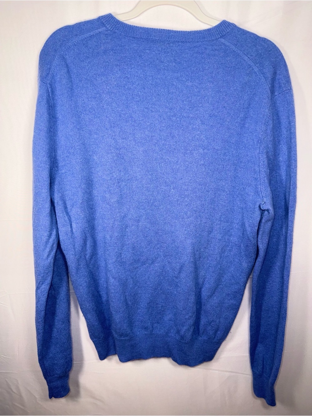 Club Room Estate Cashmere Men Classic V-Neck Blue Sweater Pullover Size Medium - Picture 4 of 15